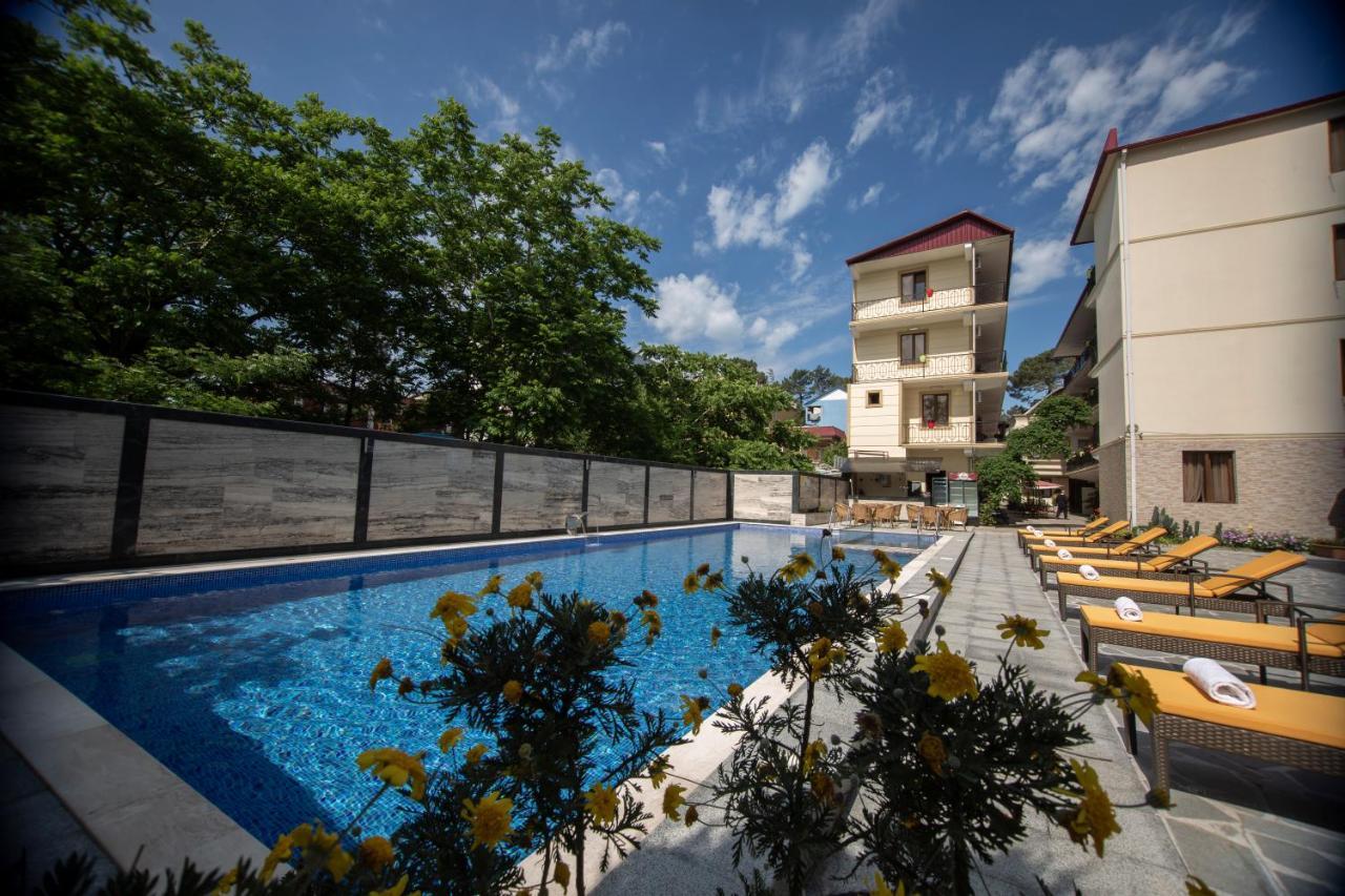 Hotel Chveni Ezo コブレチ エクステリア 写真