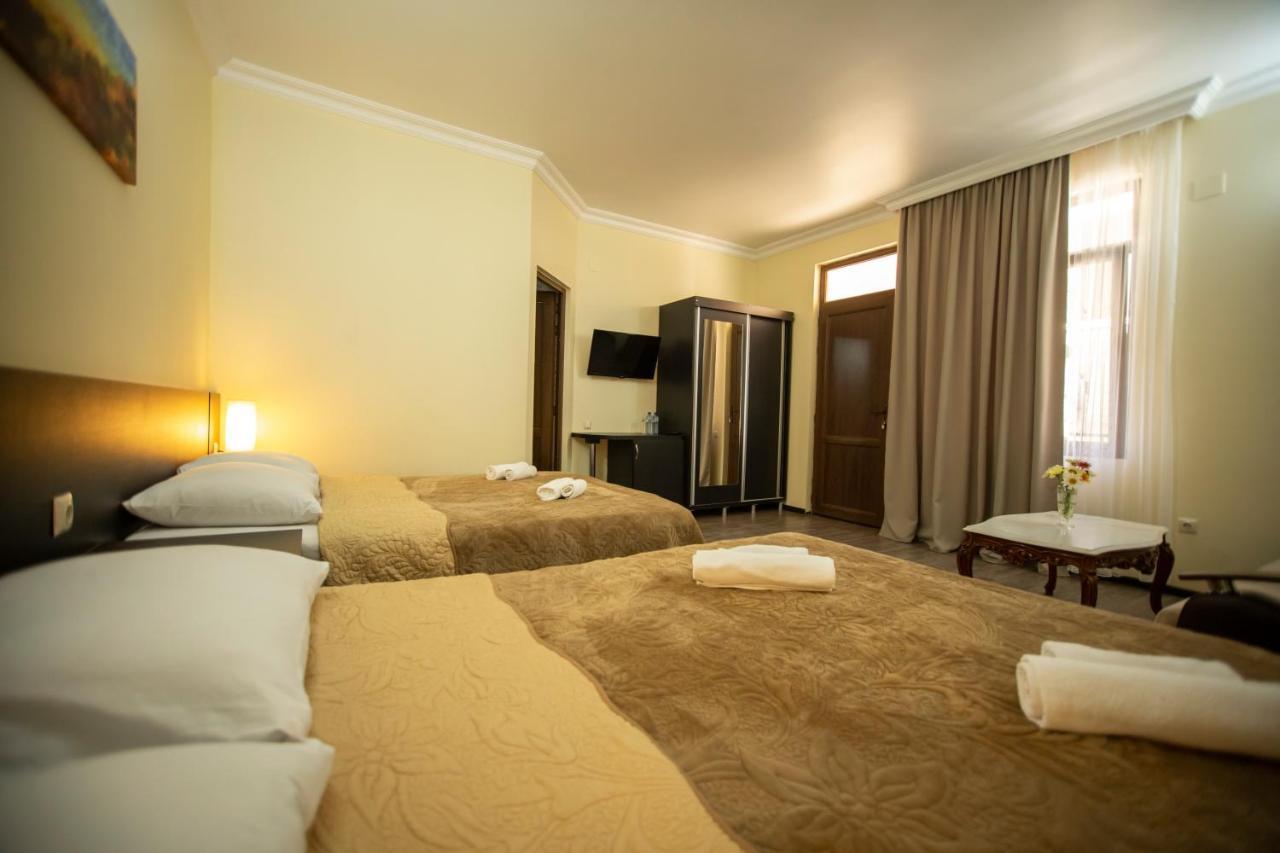 Hotel Chveni Ezo コブレチ エクステリア 写真