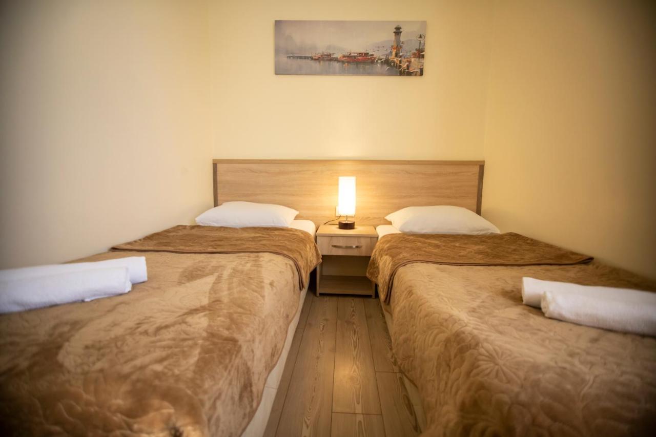 Hotel Chveni Ezo コブレチ エクステリア 写真