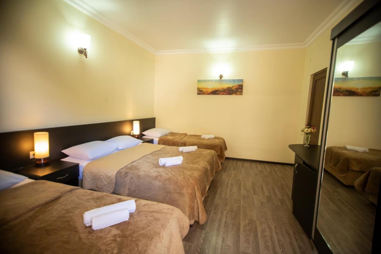 Hotel Chveni Ezo コブレチ エクステリア 写真