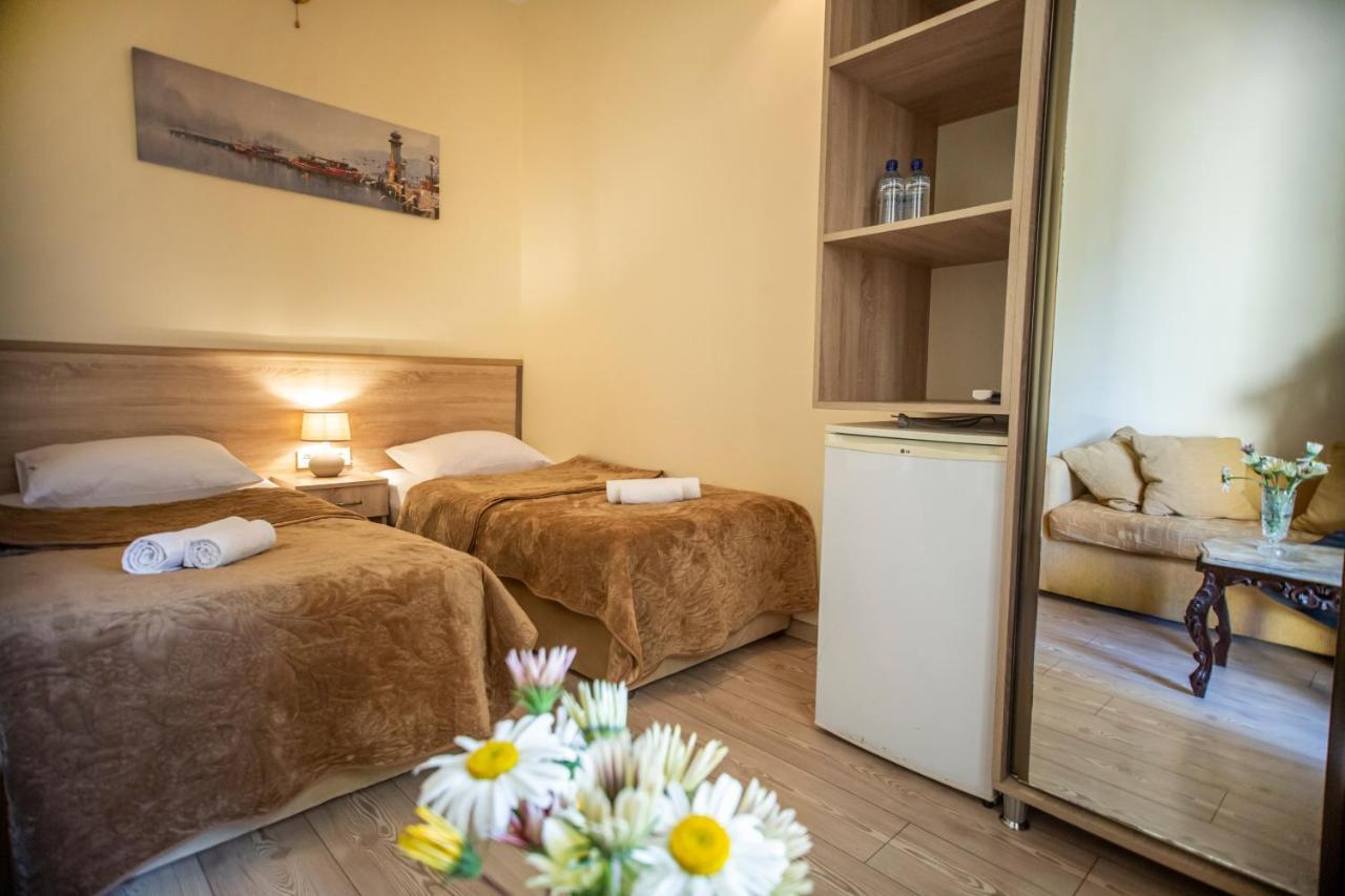 Hotel Chveni Ezo コブレチ エクステリア 写真